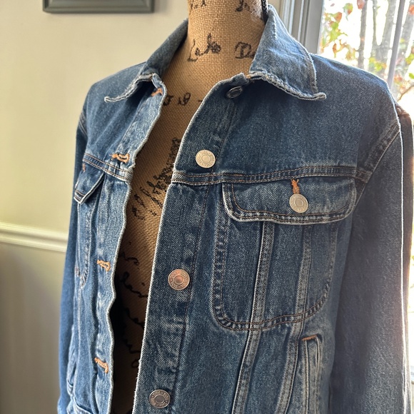 Zara basic denim jacket - Picture 2 of 8